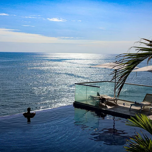 Οι 10 πιο φαντασμαγορικές πισίνες του κόσμου, φυσικές και τεχνικές