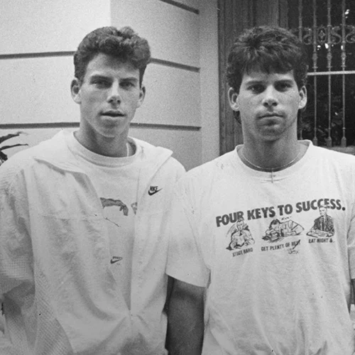"The Menendez Brothers": Τα αδέρφια Μενέντεζ αφηγούνται την ιστορία τους στο νέο ντοκιμαντέρ του Netflix