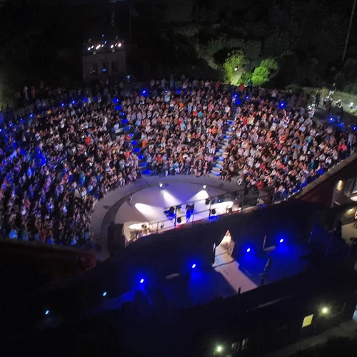 8ο Διεθνές φεστιβάλ Άνδρου στο Ανοιχτό Θέατρο Χώρας Άνδρου