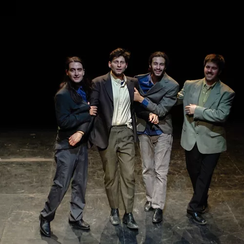 Αυτό που γεννιέται και πεθαίνει στο φως