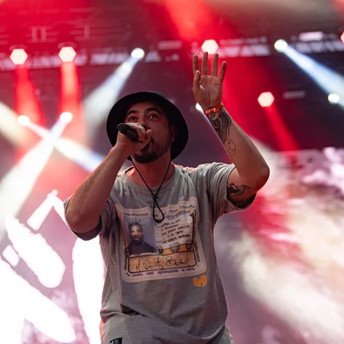 Ταφ Λάθος: "Το hip hop κρατάει την ψυχή μου νέα"