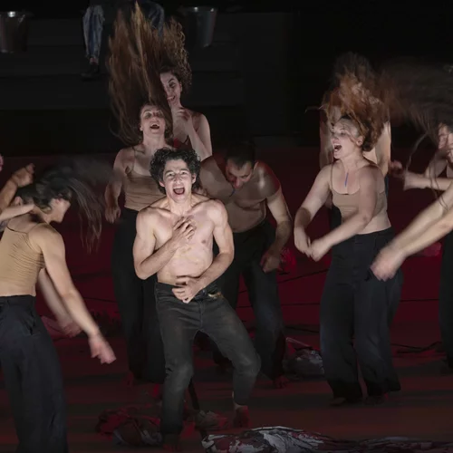 Πέντε λόγοι για να (ξανα)δούμε την "Ορέστεια" του Θεόδωρου Τερζόπουλου