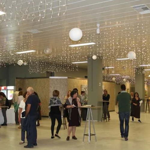 Γιορτάζουμε τα Χριστούγεννα στο Christmas Theater