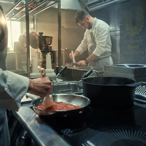 "Μαγειρέψτε με περισσότερες δυνατότητες" με σύμμαχο την Knorr Professional