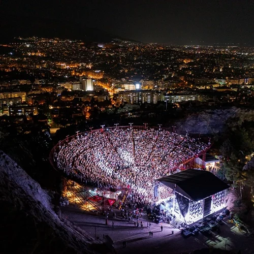 Τα Rockwave Nights φωτίζουν το Λόφο του Λυκαβηττού!