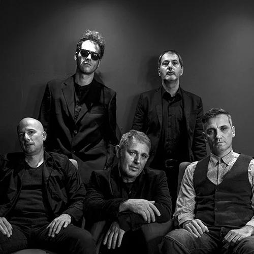 O Παύλος Παυλίδης και οι Hotel Alaska ζωντανά στην Τεχνόπολη