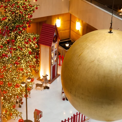 Intercontinental Athenaeum Athens : Γιορτινή πολυτέλεια κάθε στιγμή