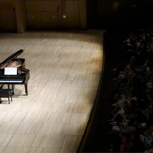 Συναρπαστικό ρεσιτάλ Ουτσίντα ενώπιον …ανάγωγων ακροατών!