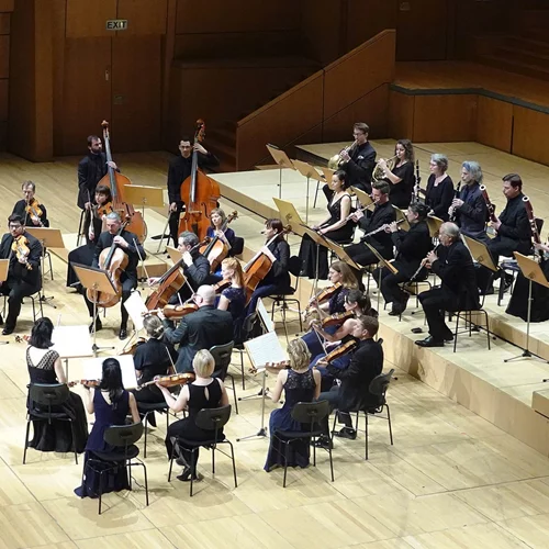 Συναυλιακές κόντρες Φεστιβαλικών Εγχόρδων Λουκέρνης και Ορχήστρας Φλωρεντινού Μουσικού Μαΐου με επίκεντρο τον Μπετόβεν!