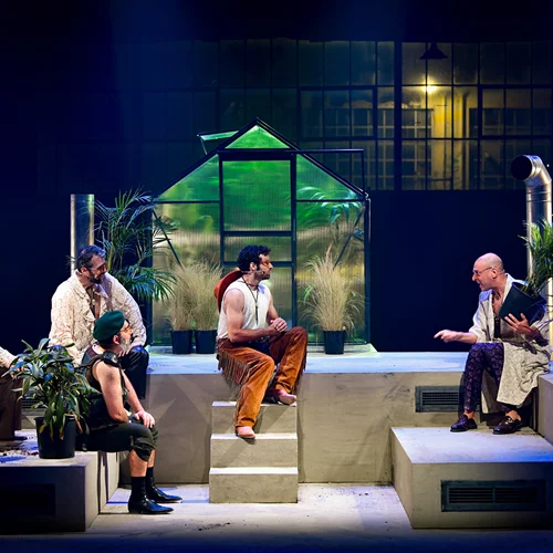 Νέα ημερομηνία για τους "7 τρελούς" της Ελεάνας Τσίχλη