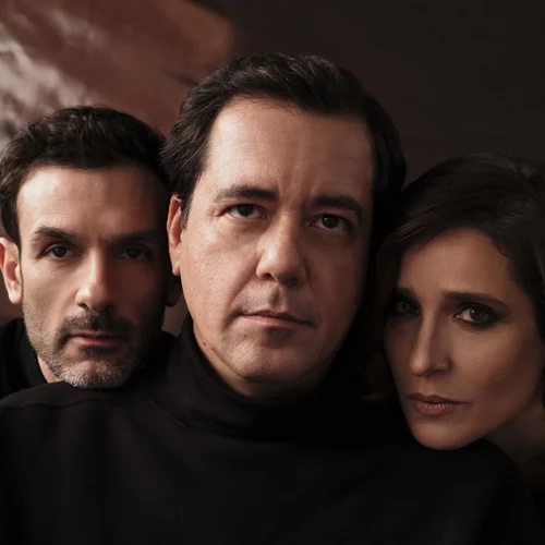 "George": Ένας σουρεαλιστικός μονόλογος για τις τελευταίες ημέρες της ζωής ενός άντρα στη Στέγη