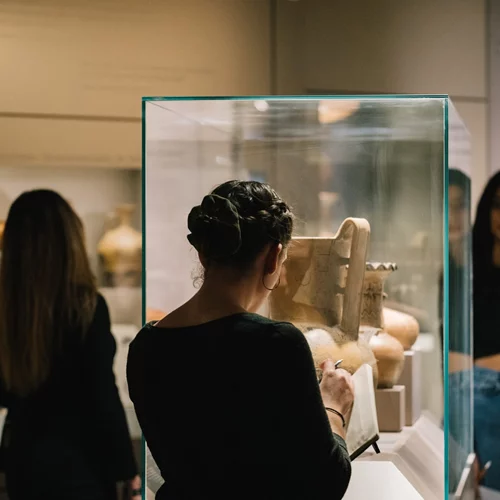 Το Μουσείο Κυκλαδικής Τέχνης μεριμνεί (ξανά) για το "Συλλογικό Ευ Ζην"