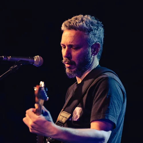 Ο Αλκίνοος Ιωαννίδης ταξιδεύει στην Ευρώπη