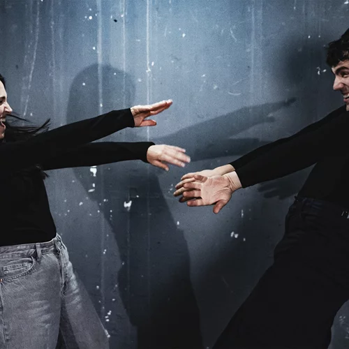 Νέα ημερομηνία πρεμιέρας για το "Cleansed" του Δημήτρη Καραντζά