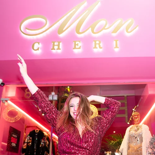 Σύγχρονο στυλ και glam vibes στην εκδήλωση για το grand opening του "Mon Cheri"