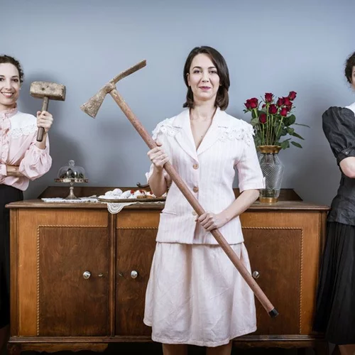 Αντιφασιστικό Φεστιβάλ Παραστατικών Τεχνών στο Εμπρός