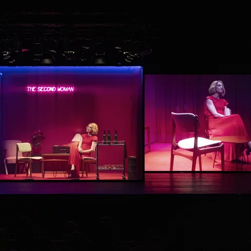 Ήμουν εκεί: Όταν η Αθήνα υποκλίθηκε στη μοναδική Στεφανία Γουλιώτη!