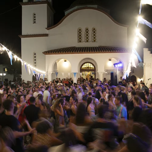 Το φεστιβάλ "Διαδρομές στη Μάρπησσα" μάς ταξιδεύει ξανά στην Πάρο