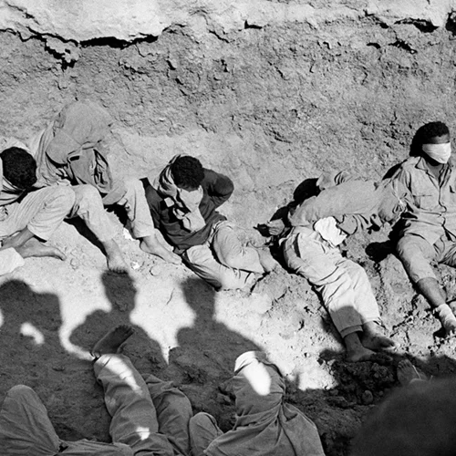 1341 Καρέ Έρωτα και Πολέμου