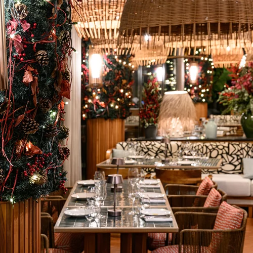 Beefbar Athens : Γιορτές με τη λάμψη της Αθηναϊκής Ριβιέρας