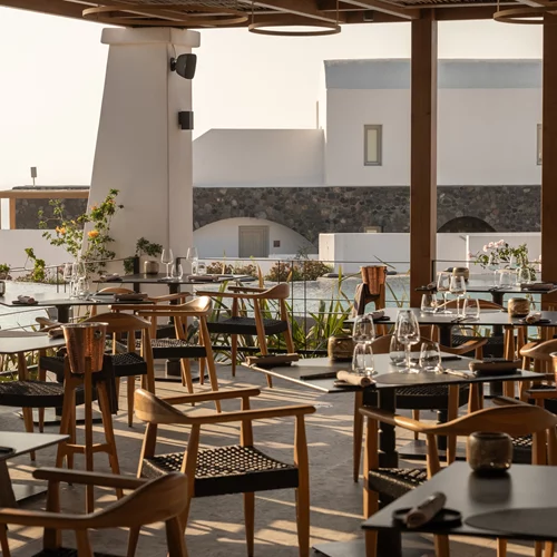 Κουζίνα χωρίς όρια στο "Alios Ilios Restaurant" στη Σαντορίνη