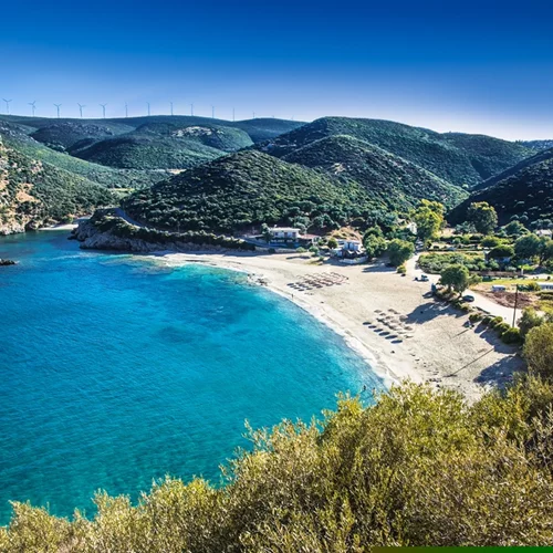 Νέα Στύρα: Το value for money καταφύγιο του καλοκαιριού κοντά στην Αθήνα