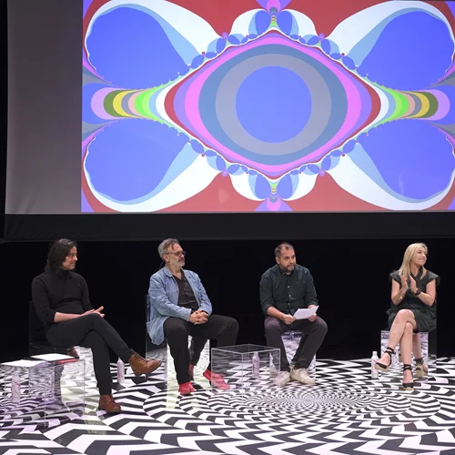 Στέγη Ιδρύματος Ωνάση: Για συναυλίες, συζητήσεις, παραστάσεις και το καλοκαίρι