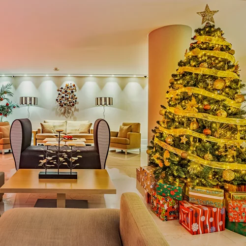 "Thea Terrace Bar & Restaurant": Πρώτο τραπέζι... γιορτή!