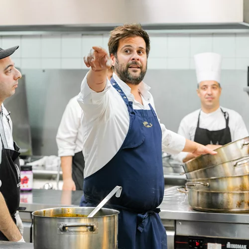 Βραβεία Ελληνικής Κουζίνας 2024: Η ελληνική κουζίνα με τα μάτια του αστεράτου Ιταλού Luca Piscazzi