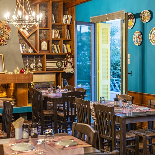 "Trattoria Marika": Ιταλική φιλοσοφία που ξεδιπλώνεται στην αυλή ή δίπλα στο τζάκι
