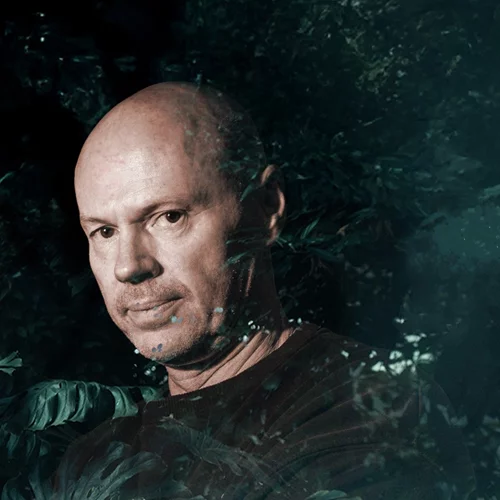 O Dave Seaman πρωταγωνιστεί στο επόμενο Mayans event