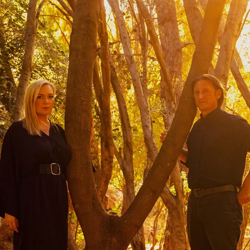 "Όλες του κόσμου οι φωνές": Η παγκόσμια ποίηση στο ελληνικό τραγούδι