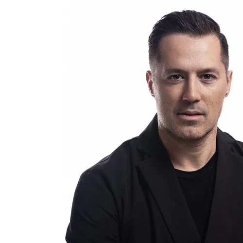 Η playlist της εβδομάδας από τον Αδάμ Τσαρούχη