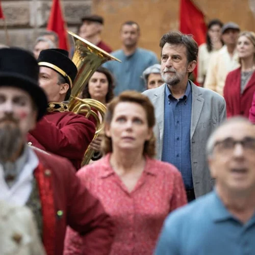 Ένα Καινούργιο Αύριο