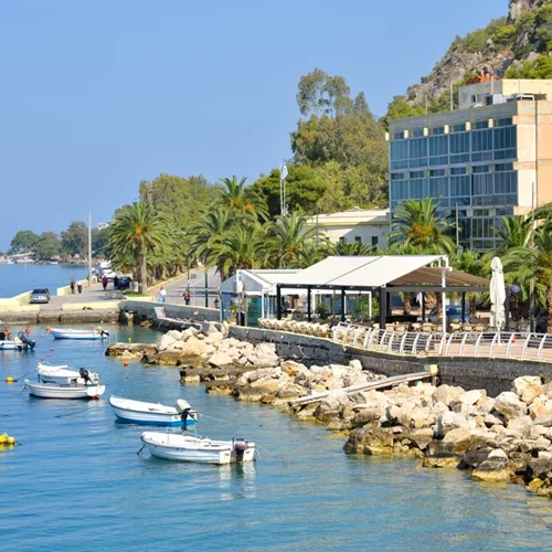 Λουτράκι: 5+ 1 εμπειρίες με το νοσταλγικό αέρα της παλιάς λουτρόπολης