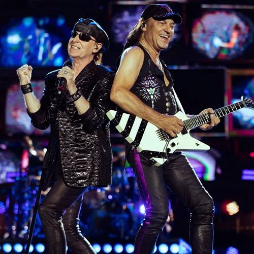 Scorpions: Δεν συναντήθηκαν επί σκηνής με τον Alice Cooper, "κέντρισαν" όμως ξανά την αγαπημένη τους Αθήνα