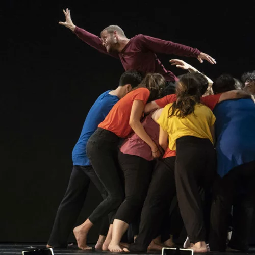 Πρόσκληση ενδιαφέροντος για το θεατρικό φεστιβάλ "Off Off Athens"