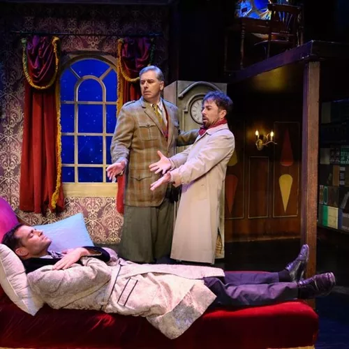 Όλα… λάθος! (The play that goes wrong)