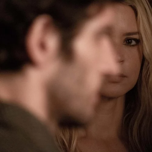 Ο Αντουάν Μπαρό μάς αποκαλύπτει το "Μυστικό της Μαντλίν Κόλλινς"