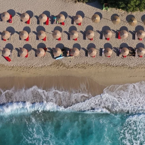 "Βροχή" οι καταγγελίες στο MyCoast για παραβάσεις στις παραλίες - "Πρωταθλήτριες" έξι περιοχές