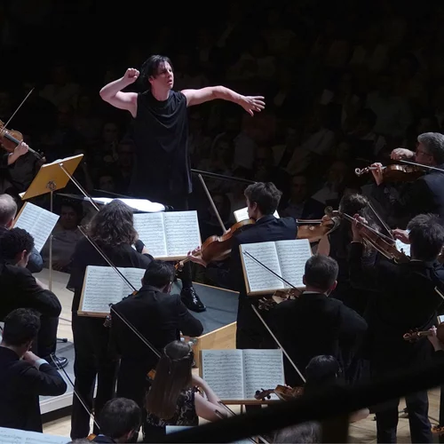 Εντυπωσιακές συναυλίες Κουρεντζή και Κων/νου Καρύδη στο Μέγαρο: Δύο προσωπικότητες και ερμηνευτικές προσεγγίσεις στους αντίποδες