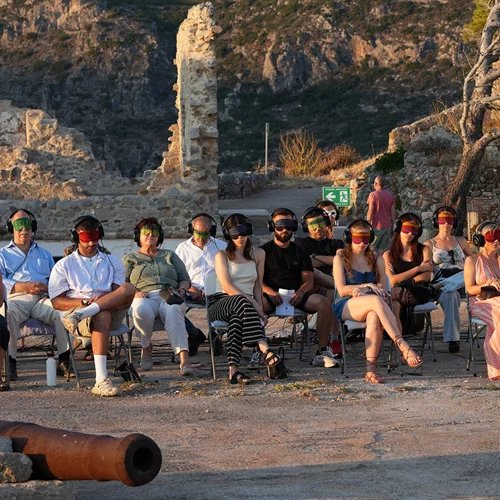 Στο θέατρο Άβατον ζήσαμε για πρώτη φορά την εμπειρία μίας ηχητικής παράστασης