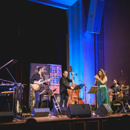 To Stathis Anninos Quartet και η Κατερίνα Πολέμη σε ένα ταξίδι από τη Μεσόγειο ως τη Λατινική Αμερική