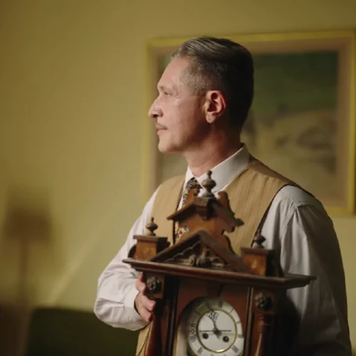 "Οι Πανθέοι": Μία πρώτη γνωριμία με την ομότιτλη οικογένεια μέσα από 4 τηλεοπτικά spots