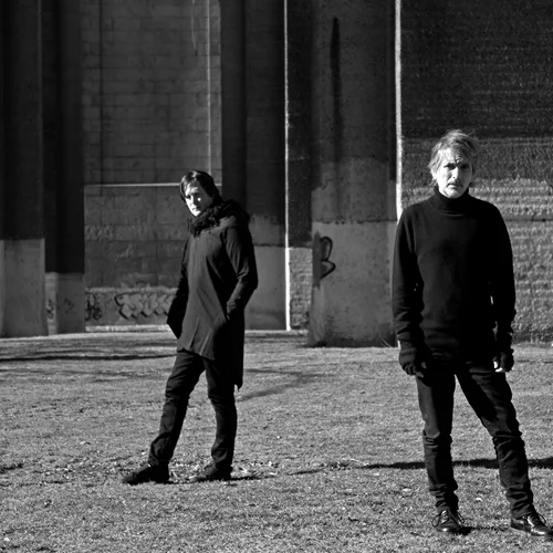 Δύο ξεχωριστές μορφές της σύγχρονης ambient και drone μουσικής συναντιούνται στην Αθήνα