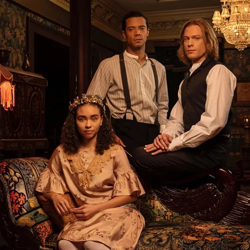 "Interview with the Vampire": Σαγηνευτικά βαμπίρ και γοτθικός τρόμος στην τηλεόραση