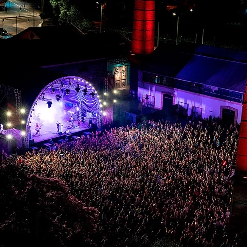 Μητσοτάκης, Υπόγεια Ρεύματα, Magic De Spell: Μια μεγάλη συνάντηση στην Τεχνόπολη