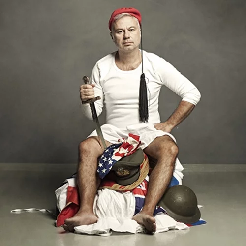 Δυναμικά συνεχίζει το "Τζένη Καρέζη" με τρεις παραστάσεις