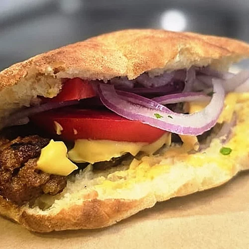 Ένα σάντουιτς-μπόμπα για λίγες εμφανίσεις στη 'Βόλβη'