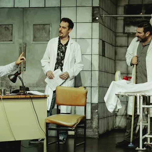 Αξύριστα πηγούνια